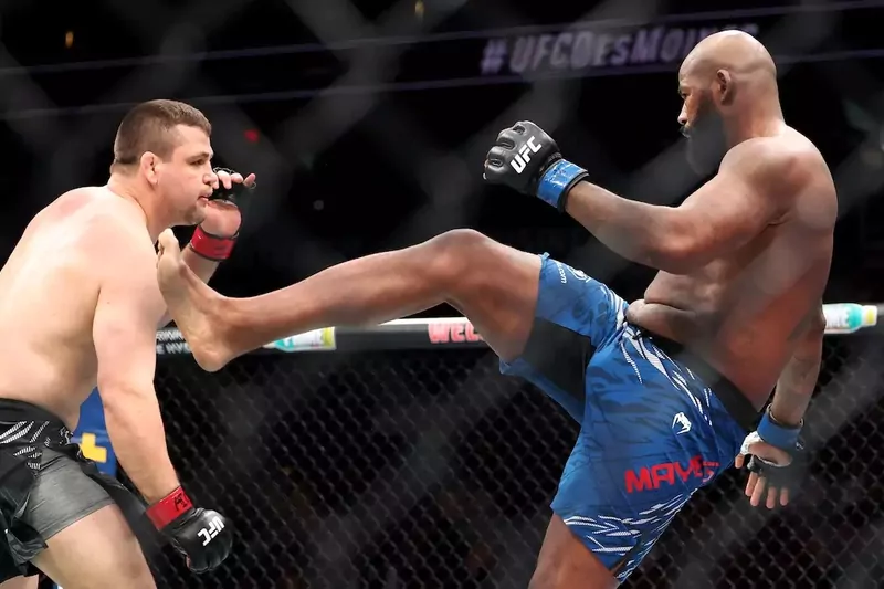 UFC расстался с партнёром Джона Джонса по тренировкам после пяти лет в промоушене