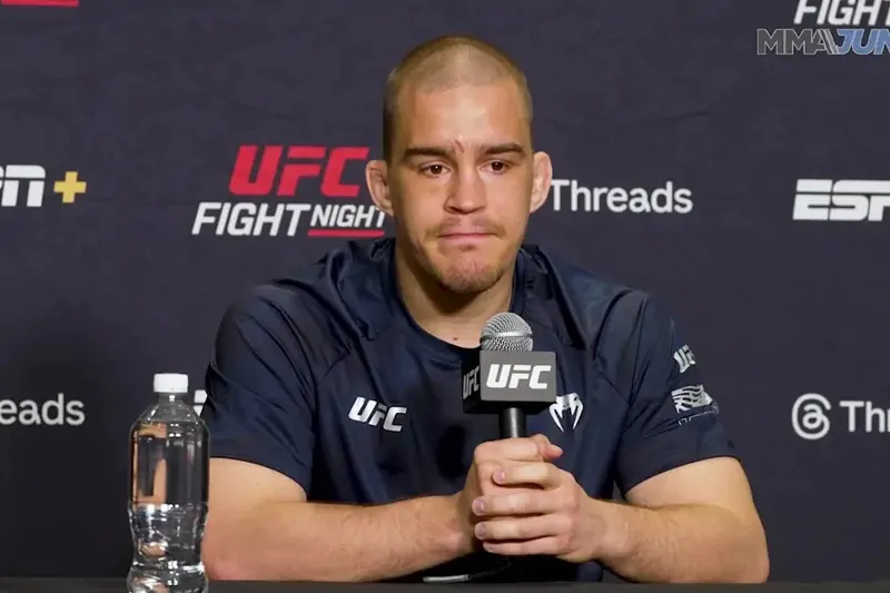 Душко Тодорович сменил команду и тренера перед боем с Заком Рисом на UFC Vegas 107