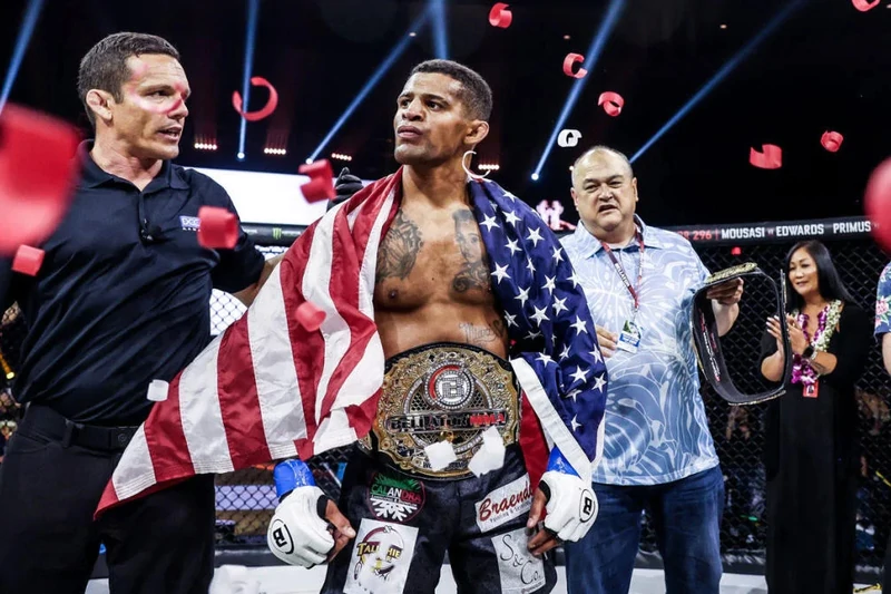 PFL и чемпион Пэтчи Микс официально прекратили сотрудничество