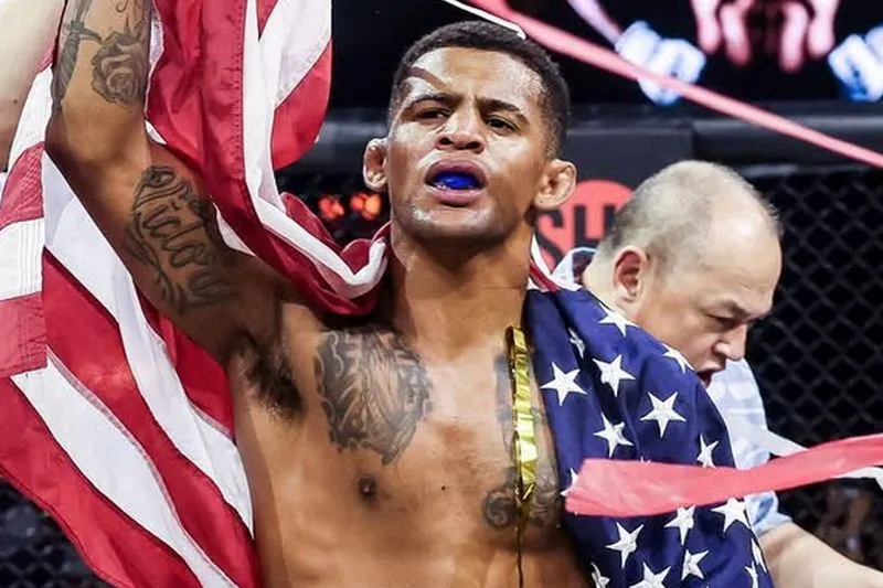 Пэтчи Микс дебютирует в UFC против Марио Баустисты на UFC 316
