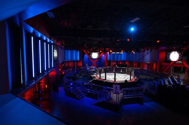 Визовый хаос нарушает планы UFC Vegas 107: экстренные замены в кард
