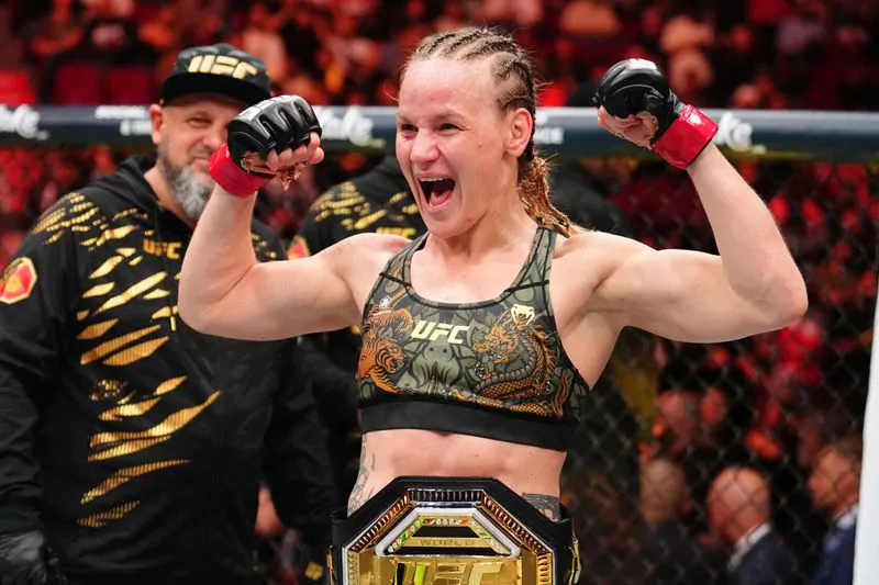 Валентина Шевченко просит Манон Фьоро не уходить из спорта после поражения на UFC 315
