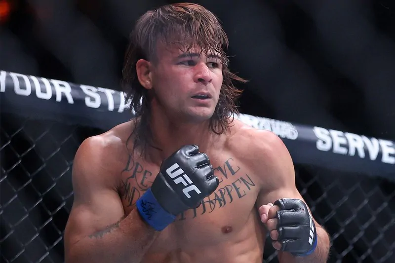 Диего Лопес раскрыл, с кем UFC предлагал ему подраться после поражения Александру Волкановски