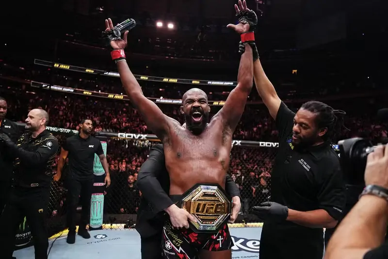 Джон Джонс официально объявил о завершении карьеры в UFC: «Впереди новые возможности и вызовы»