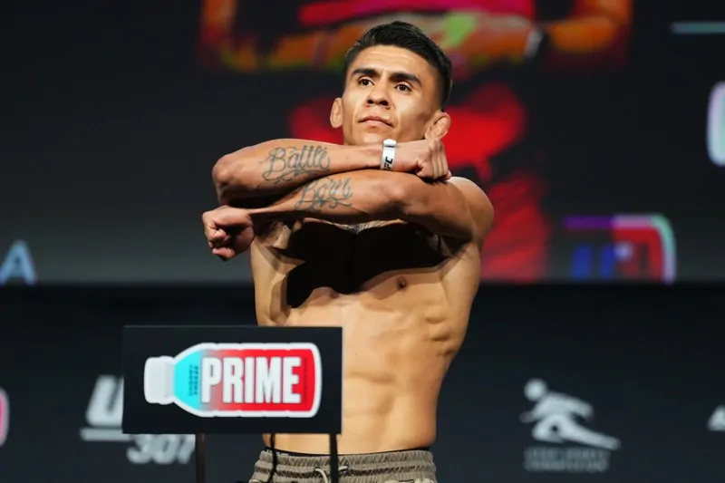 Марио Баутиста нацелился на бой с экс-чемпионом после победы на UFC 316, но травмы могут сорвать планы