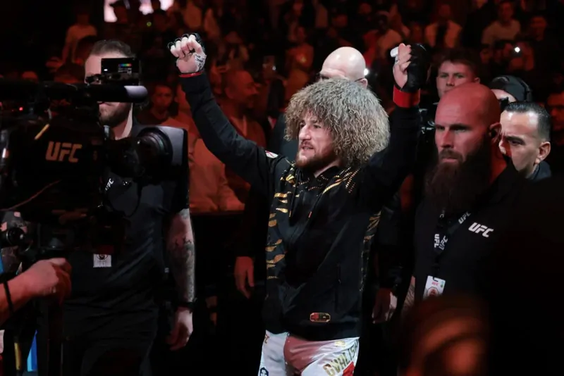 Тренер Мераба Двалишвили рассказал о страшном инциденте на UFC 316, который «чуть не вырубил» чемпиона