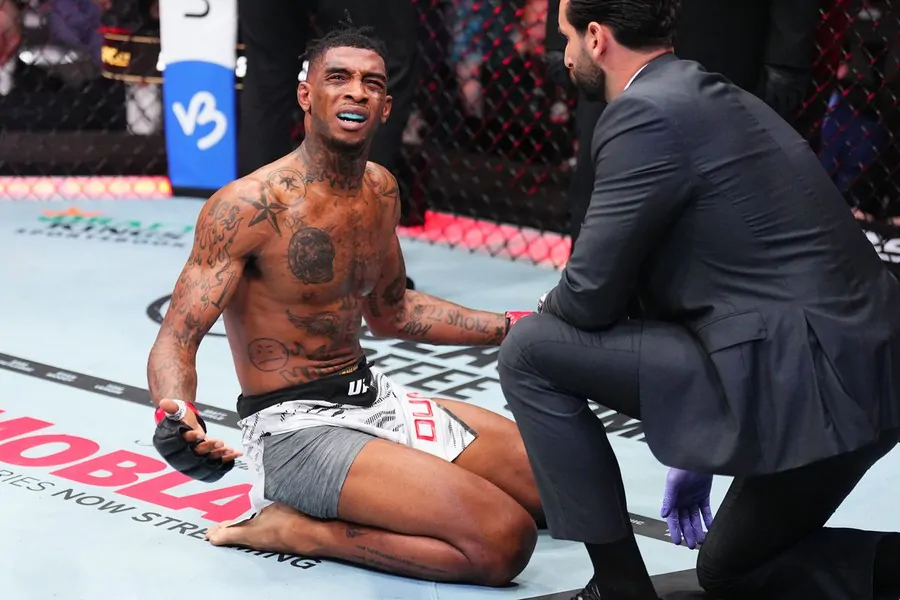 Седрик Дюмас снят с UFC 317 — вместо него дебютирует перспективный чилиец Кристофер Эверт