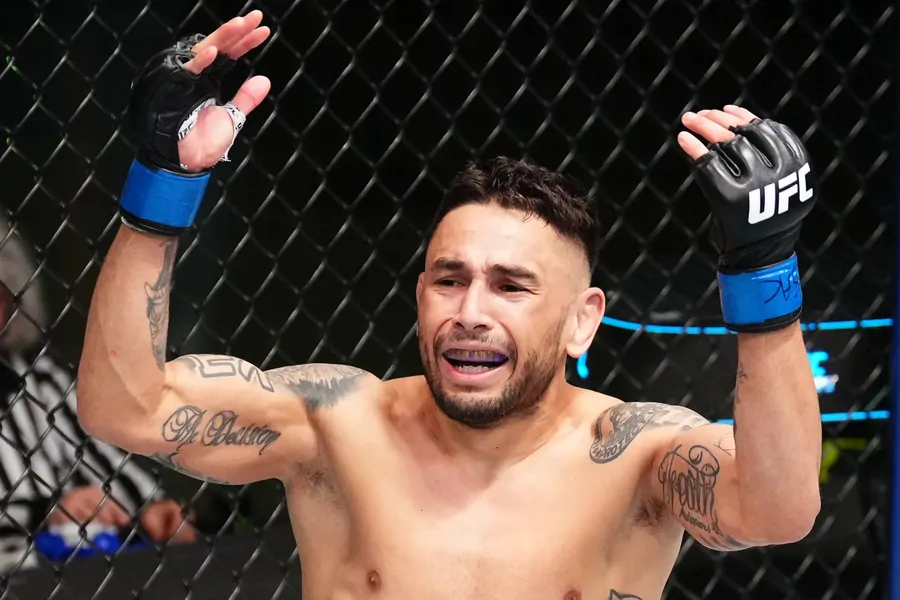 Бой Алекса Переса сорван: UFC Vegas 109 остался без соглавного события