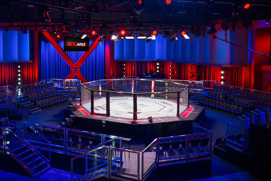 Слухи о превращении UFC Apex в арену на 10 000 мест оказались ложными